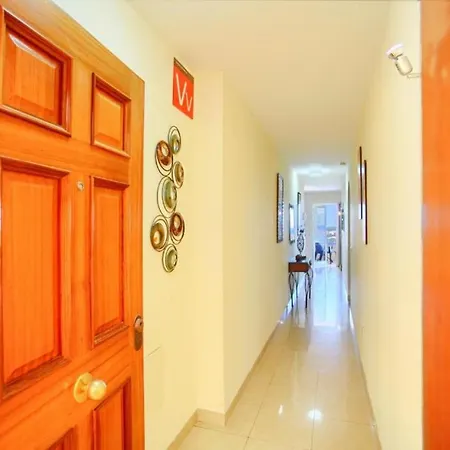 Gran Apartamento En Sol Paraiso , Wiffi Y Parking 플라야 파라이소